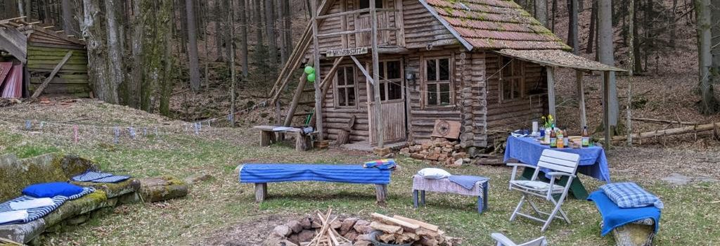 Blockhaus draußen
